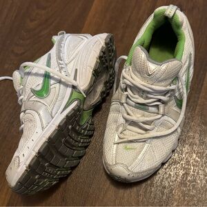 Nike neon green and white tennis shoes size 7.5